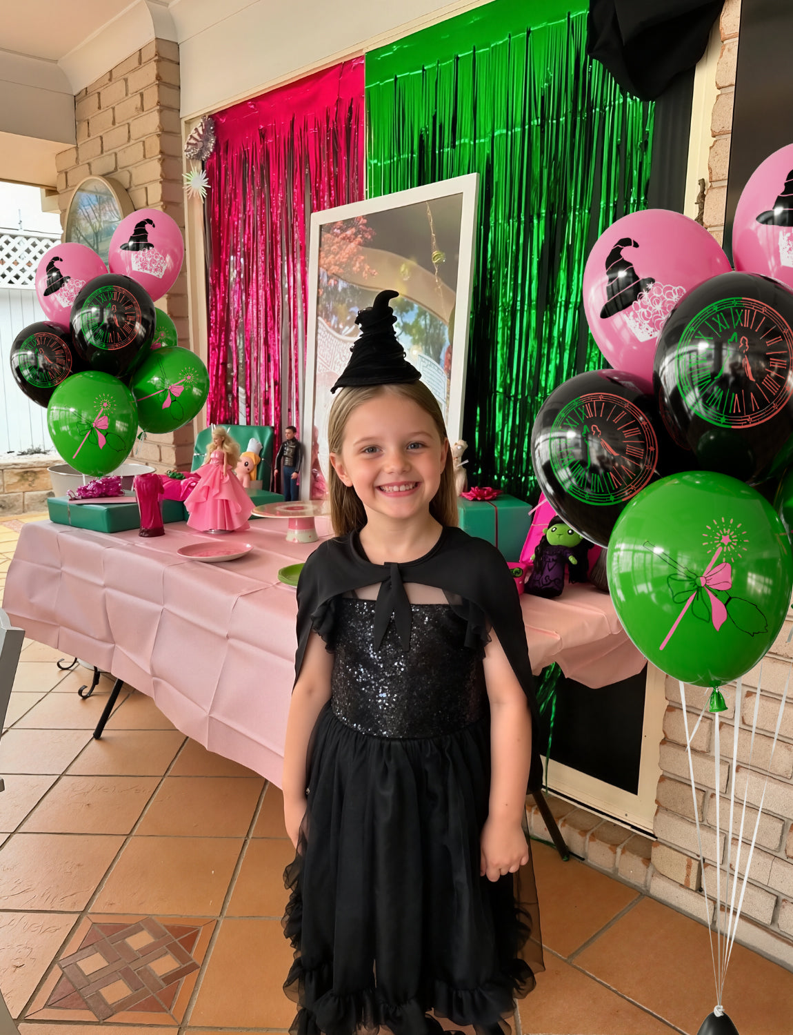 Haolongfa Wicked Balloons Set - 12 Inch Pink Green and Black Balloons with Spellbinding Witch Prints, Latex Halloween Balloon for Birthday, Cosplay, Magic Party, Theater, Kids Witch Themed Party