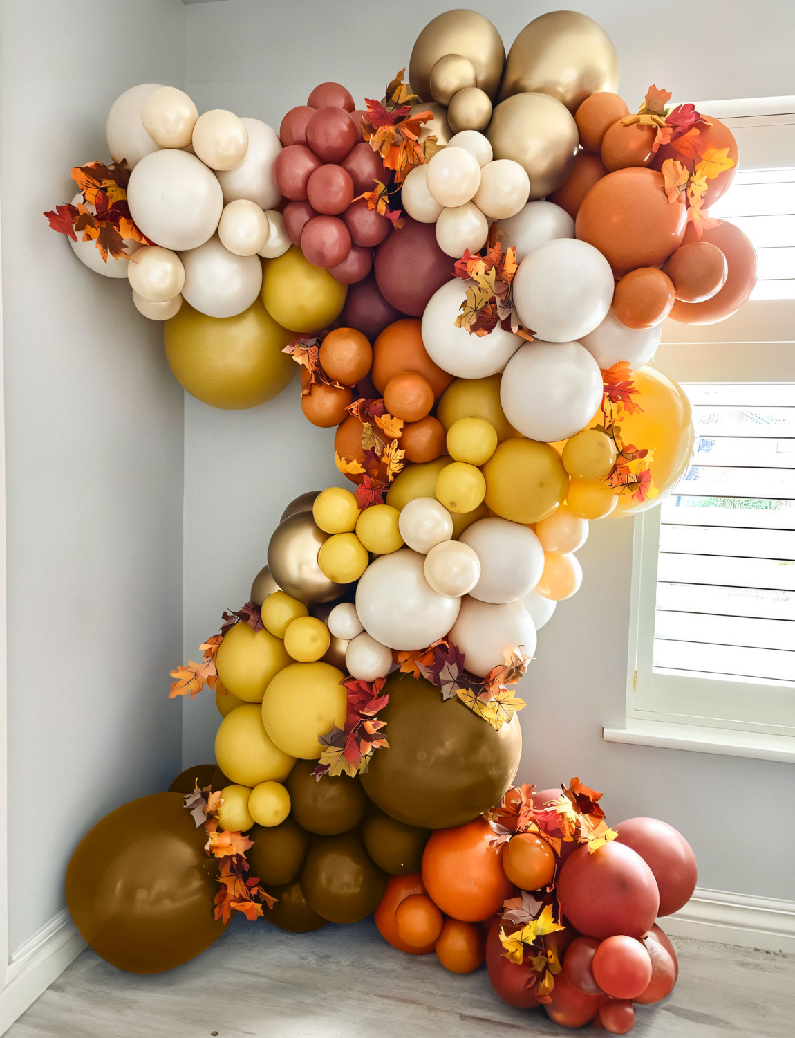 Haolongfa Brown Orange Neutral Balloons,12 Inch 60Pcs Fall Thanksgiving Balloons Orange,Coffee Brown,White Sand,Pearl Gold,Boho Balloons for Thanksgiving Party Decorations,Baby Shower,Birthday