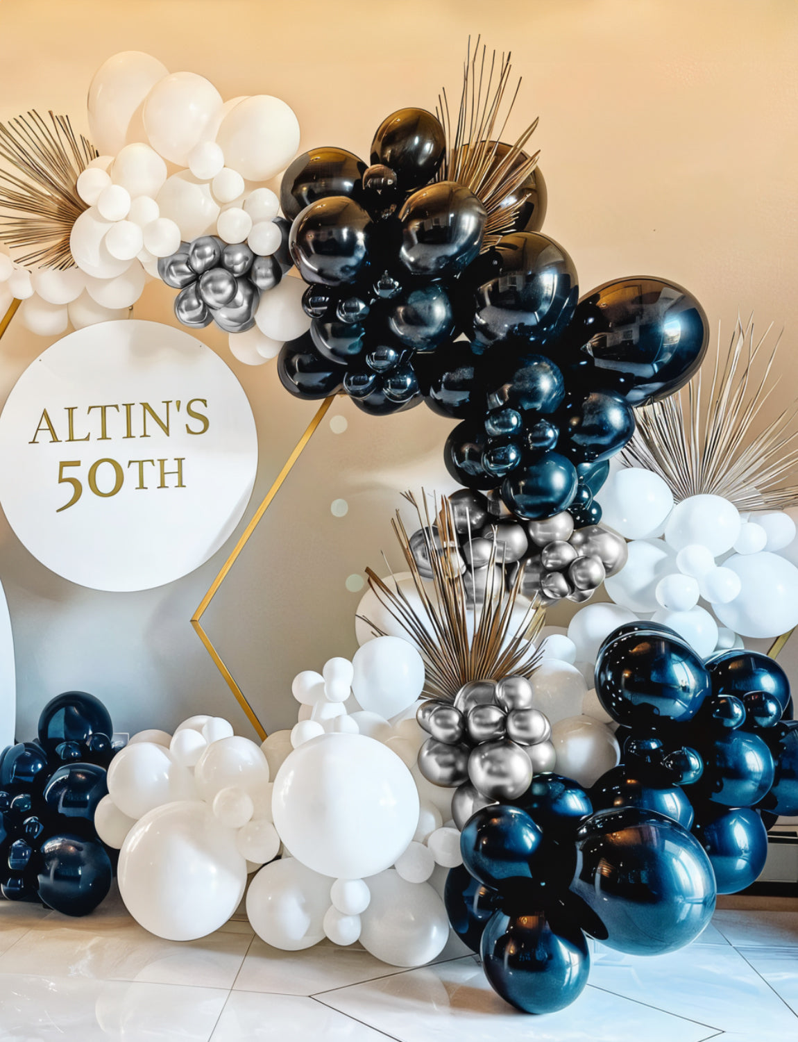 Haolongfa Black and Silver Balloons Garland Arch Kit,135pcs 18/12/10/5 Inch Black White Silver Confetti Latex Balloons for Graduation Birthday father's day balloons Anniversary Wedding Party