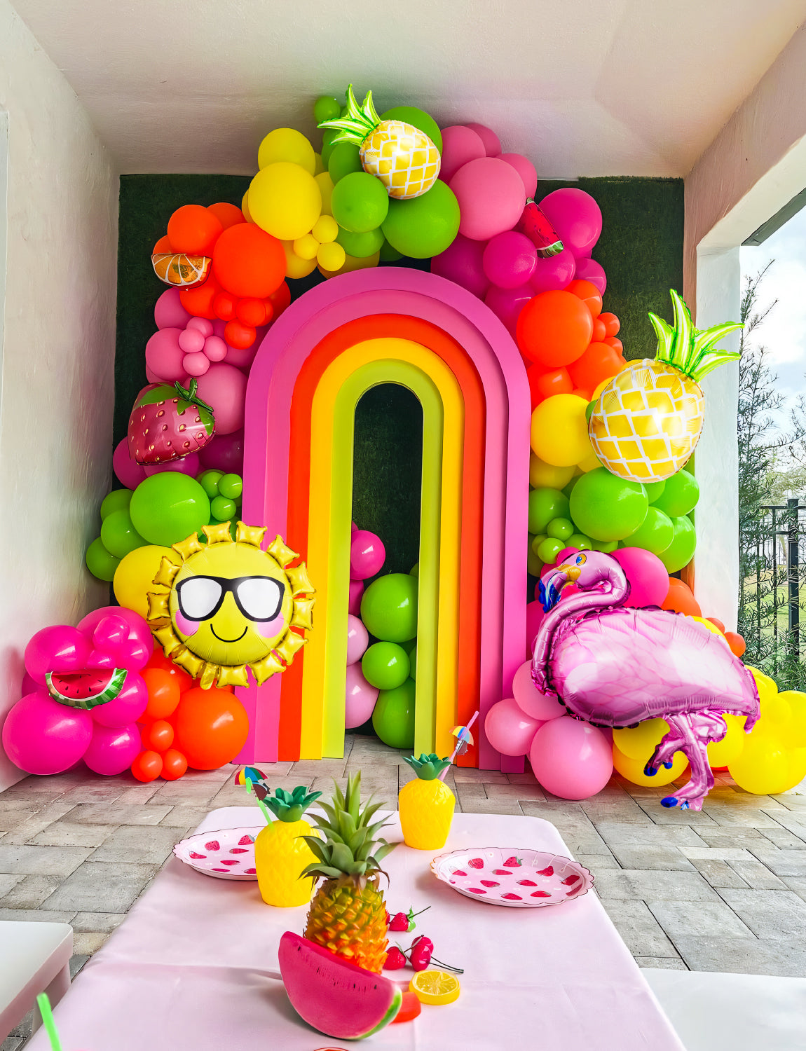 133 Pcs Tropical Balloons Arch Garland Kit, Sun/Pineapple/Flamingo Foil Balloon with Green/Pink/Yellow Latex Luau Balloons Arch, for Hawaiian Luau Aloha Summer Beach Party, Flamingo Pool Party Decor