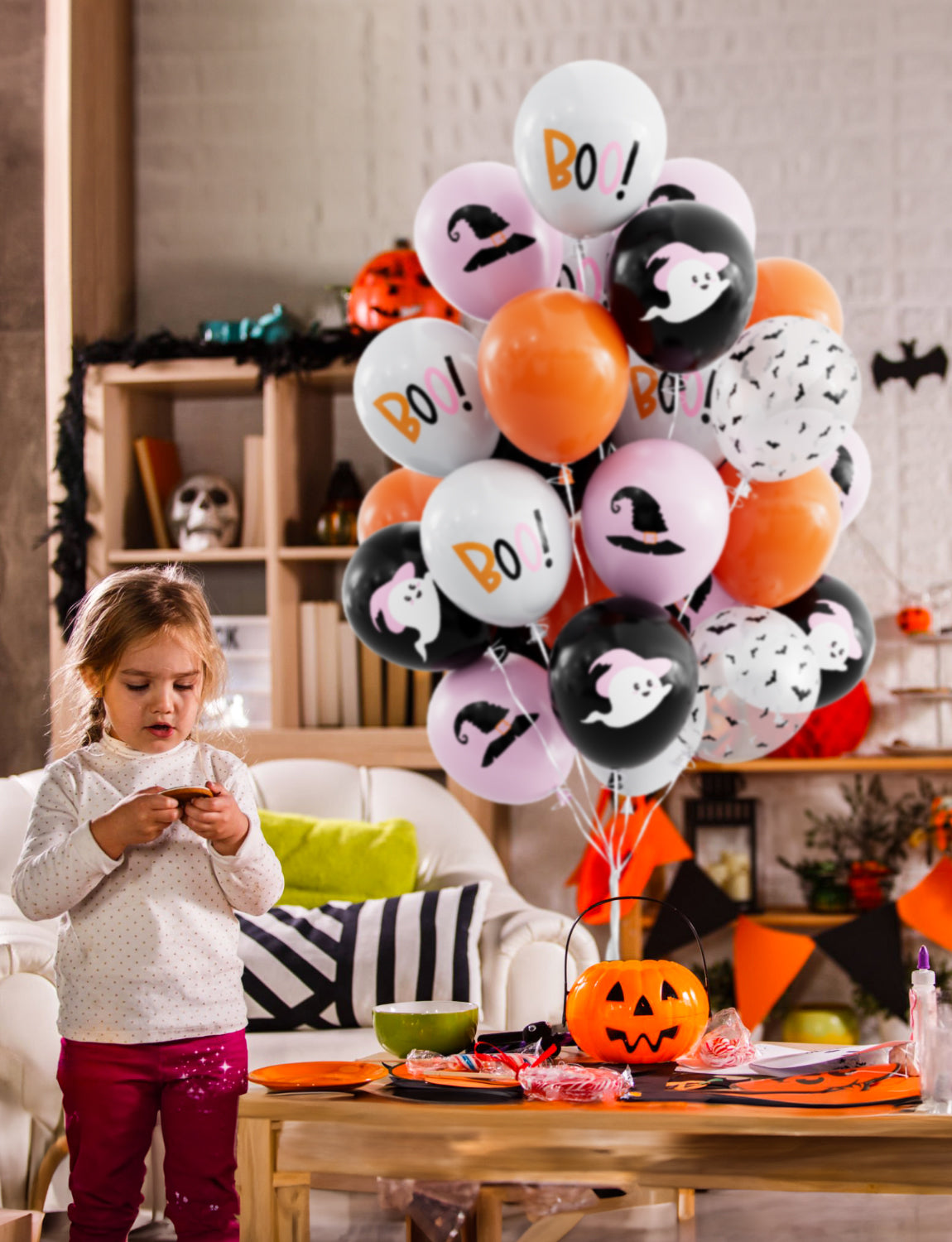 Haolongfa Pink and Black Balloons,12 Inch Halloween Balloons,Pink,Black,Orange,White Balloons,Hey Boo Balloons with Cute Ghost,Wizard Hat,Bat Design for Halloween Party Decorations,Birthday,Baby Shower-50Pcs