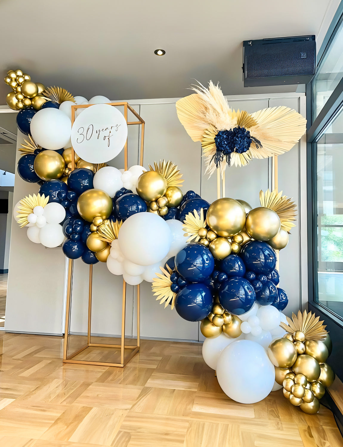 Haolongfa Navy Blue and Gold Confetti Balloons,12 Inch 60pcs Pearl White and Metallic Gold Latex Balloons for Graduation Birthday Baby Shower Anniversary Wedding Celebration Party Decoration