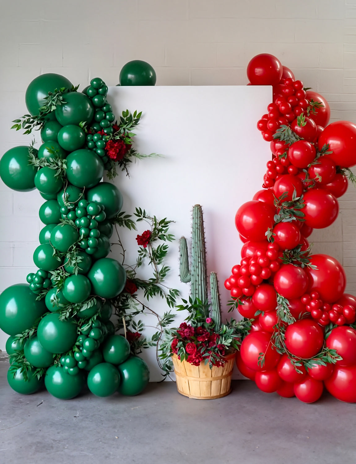Dark Green Balloons 12 Inch – 24pcs Green Latex Party Balloon for Safari Birthday, Chritmas, Baby Shower, Forest Theme Party Decorations, Perfect for Small Gatherings, Dorms, Budget Events