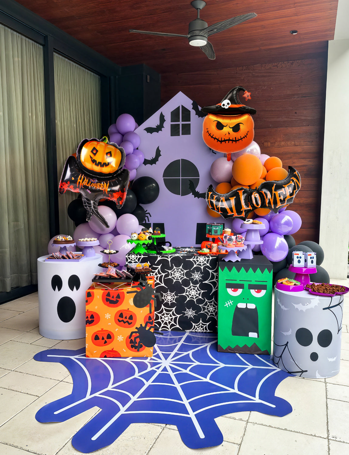 Halloween Balloon Garland Arch Kit, 113PCS Purple Black Latex Balloons with Bobo Balloon, Pumpkin Bat Ghost Foil Balloons and PVC Bat for Halloween Birthday Party Decorations Indoor Outdoor