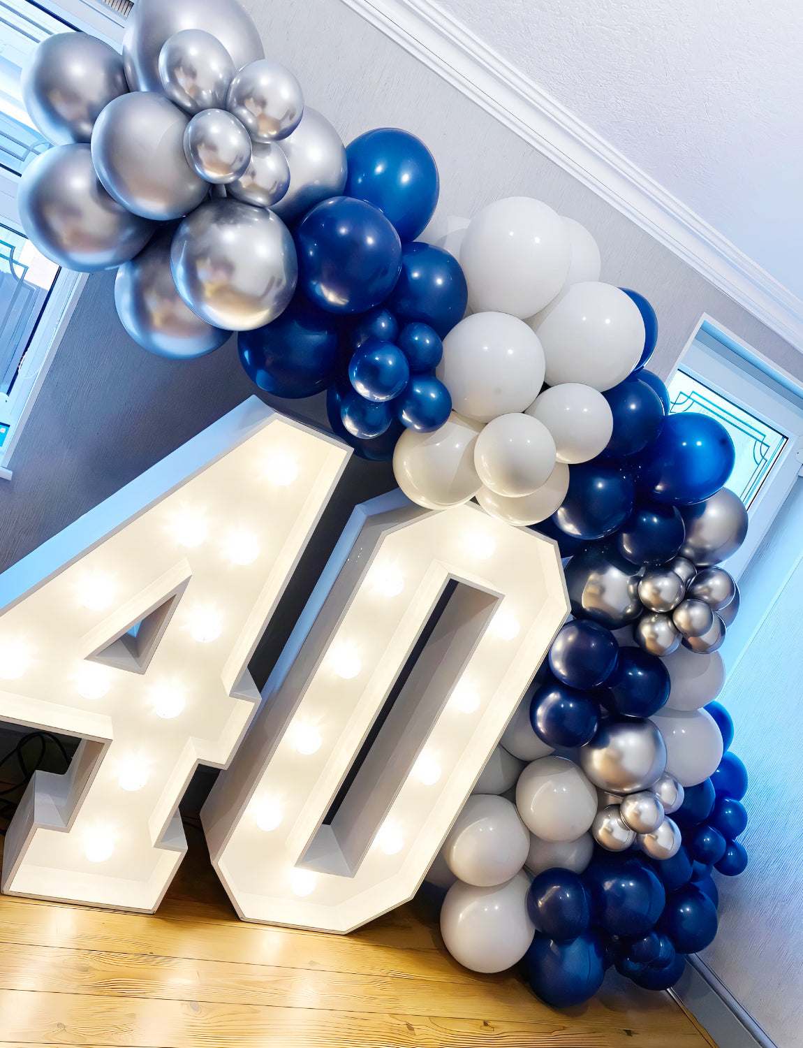 Haolongfa Navy Blue Silver Balloons Garland Arch Kit,134pcs 18/12/10/5 Inch Navy Blue White Silver Confetti Balloons for Graduation Birthday Baby Shower Anniversary Wedding Prom Party