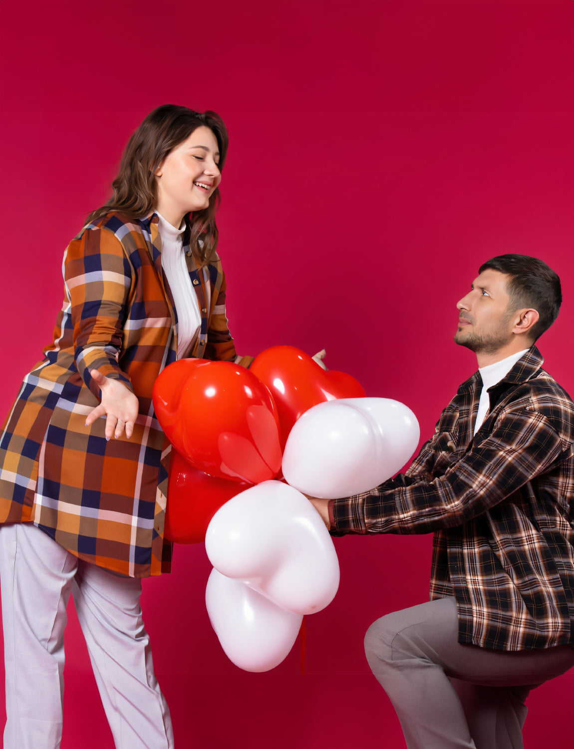 Haolongfa Valentines Balloons, 50Pcs Heart Shaped Balloons, 12 Inch Heart Balloons Latex Balloons, Romantic White and Red Heart Balloons, for Propose Marriage, Wedding Party, Valentines Day Decoration
