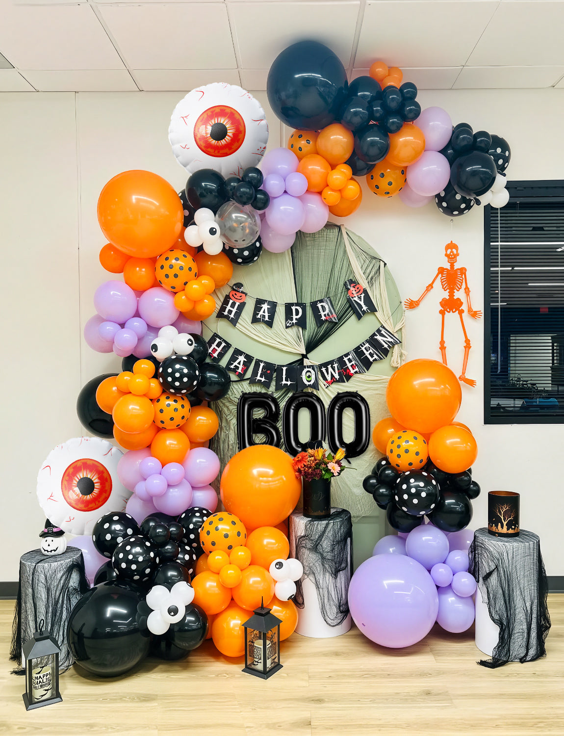 Halloween Balloon Garland Arch Kit, 138PCS Purple Orange and Black Balloons with BOO Foil Balloons, Spider Web, Eyeball Balloons for Birthday, Halloween Party Decorations Indoor Outdoor