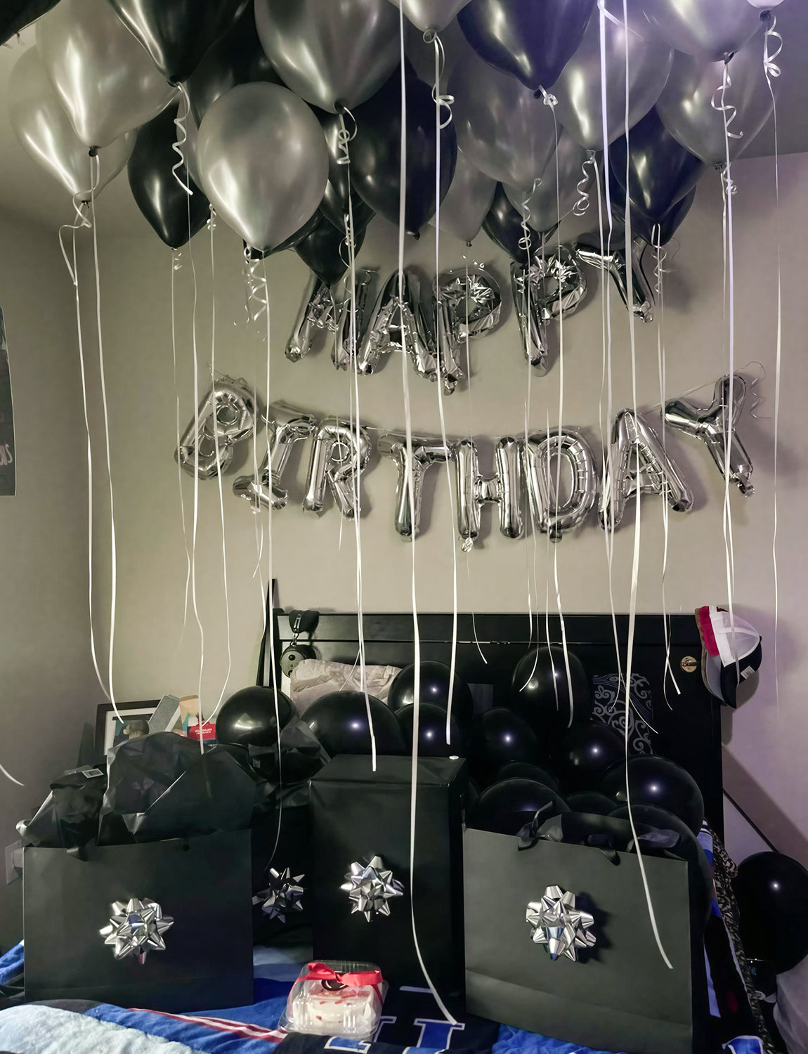 I Love You Balloon for Him or Her, Black Silver Valentines Balloons with Heart Shaped Balloons, Artificial Rose Petals, Romantic Valentines Day Decoration, Proposal, Anniversary, Date Night Supplies