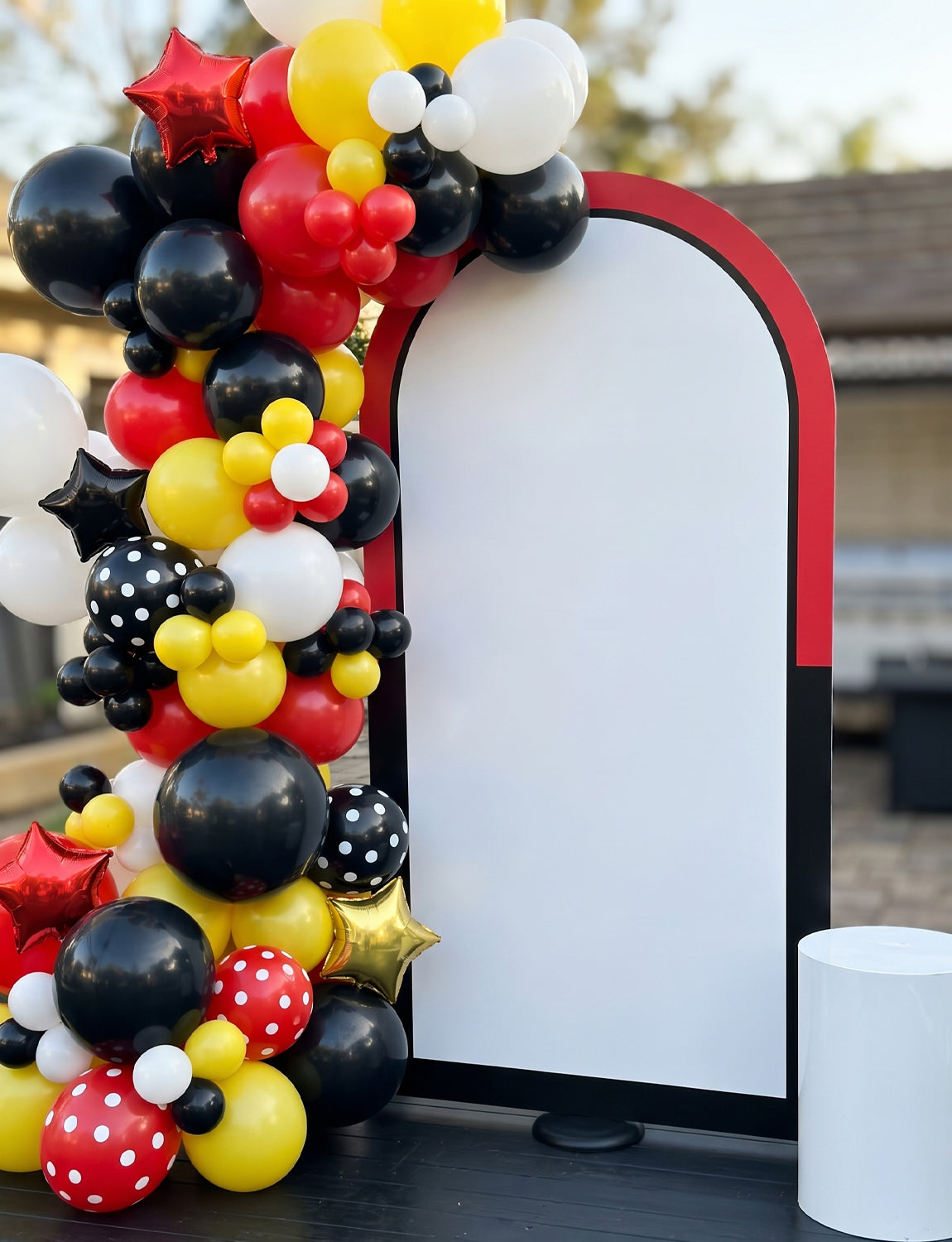 Red Yellow Black Balloon Garland Arch Kit for Cartoon Party Decor 144 Pcs Red Yellow Black Balloons with Polka Dots, Star Foil Balloons, Cartoon Theme Birthday, Baby Shower Party Decor