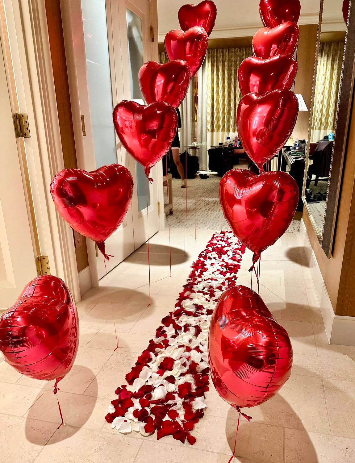 Happy Anniversary Balloon Decorations Set, Red Heart Balloons with Rose Petals, Happy Anniversary Banner, Couple Bear Balloon and Heart Hanging String, Romantic Decor for Valentine's Day,Special Night