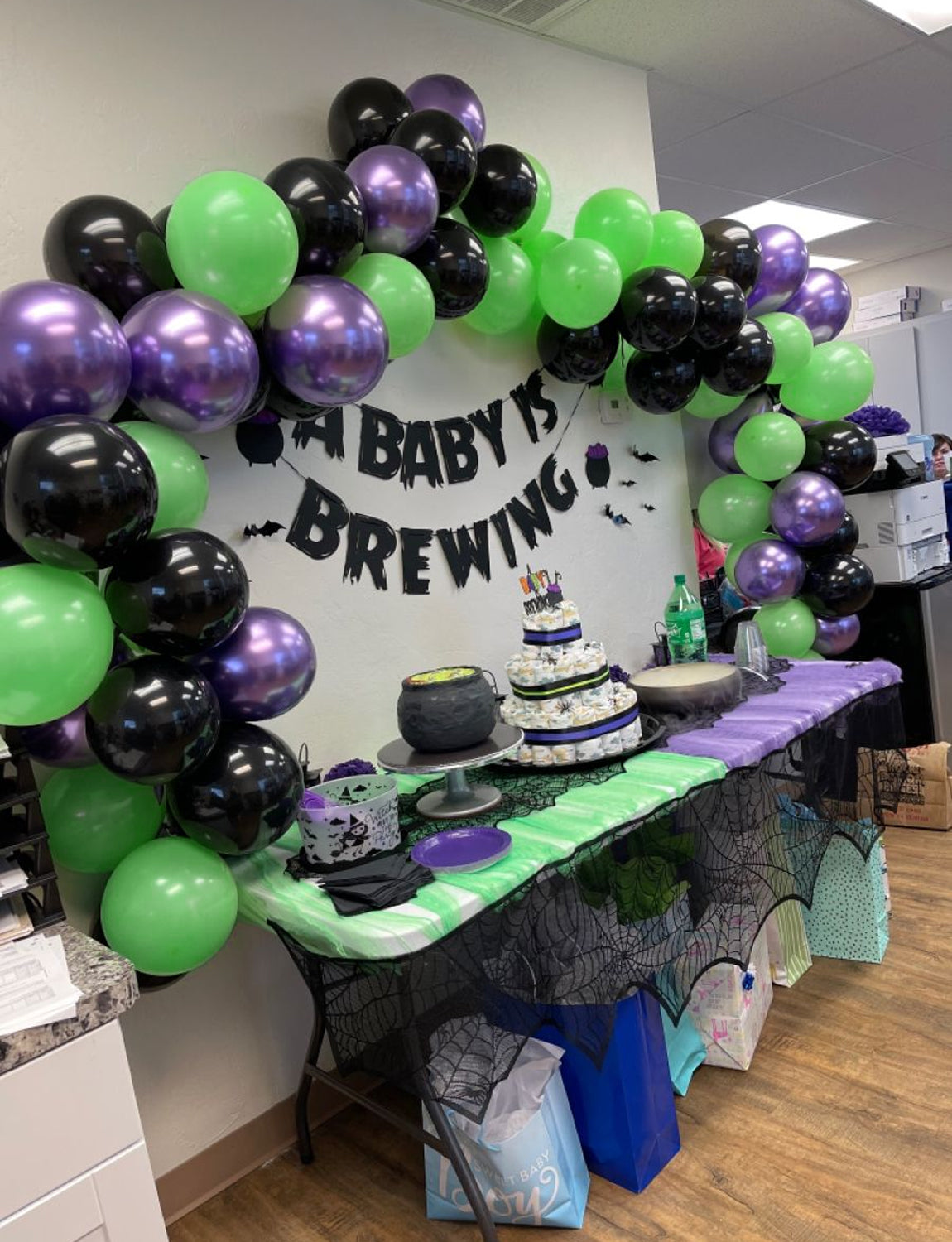 Green and Purple Balloons, 50 Pcs Halloween Balloons Party Decor 12 Inch Black, Metallic Purple and Green Balloons with Confetti, for Halloween, Birthday, Baby Shower Party Decor