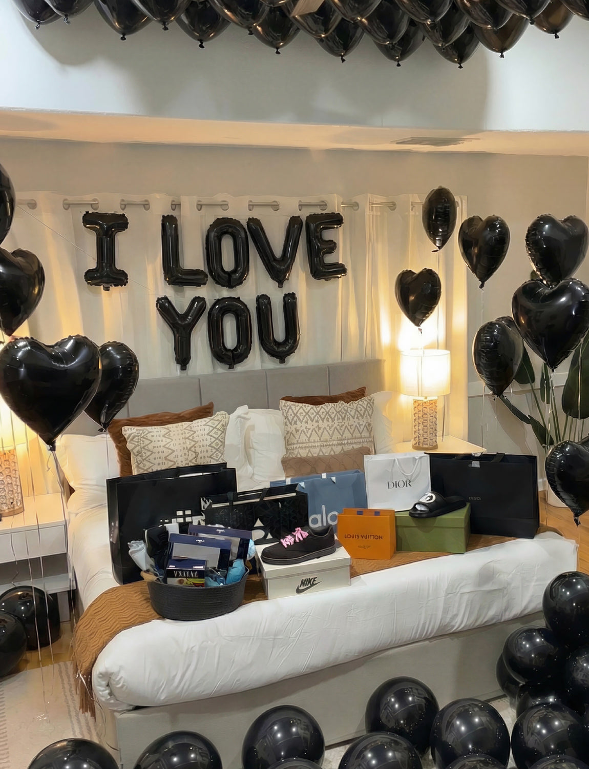 Black I Love You Balloons Kit, Large Foil Black Heart Balloons with Love Letter Banner Balloon, Modern Valentines Day Decorations for Romantic Surprise, Anniversary, Proposal