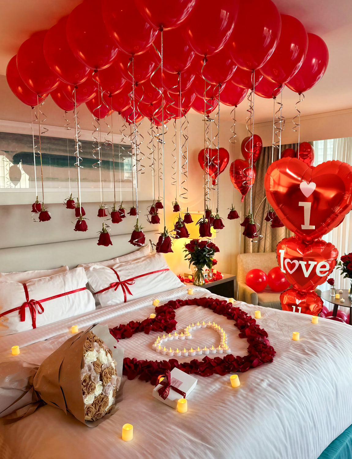Happy Anniversary Decorations Set, Happy Anniversary Photo Banner, Love Balloon, Red Heart Balloons with Rose Petals, Romantic I Love You Balloons for Valentines Day, Anniversary,Wedding, Proposal